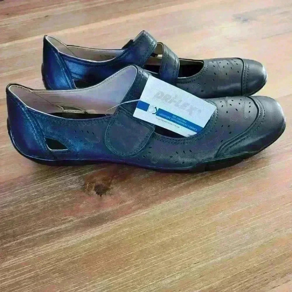 Ross Hommerson Chelsea Mary Jane Velcro Close Leather Flexible Mary Jane 11SS - Picture 2 of 15